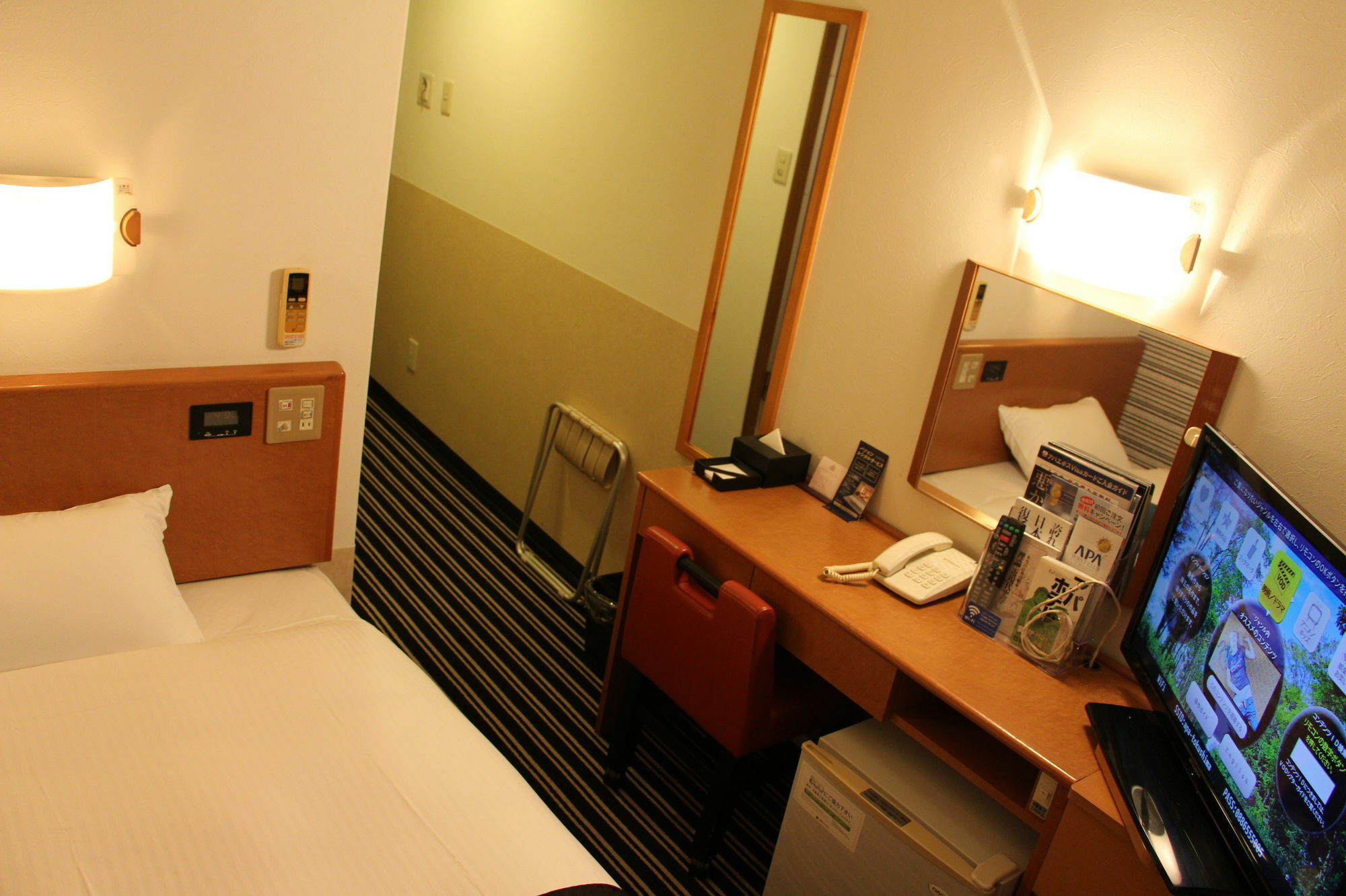 Apa Hotel Tokushima Ekimae Extérieur photo